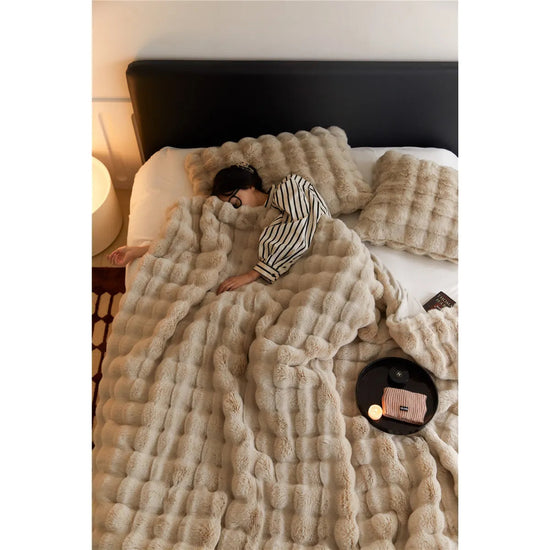 polyester-rabbit-velvet-blanket kuppan