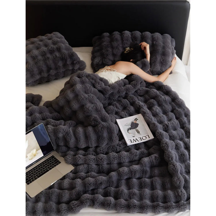 polyester-rabbit-velvet-blanket kuppan